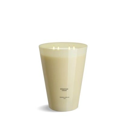 Candle Morocan cedar - 3,5kg - CERERIA MOLLA 1899 Morocan cedar 
A candle that reminds us of Moroccan culture with its spicy, wo